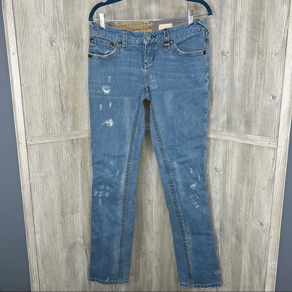 Free People 309 Angel Wing Jeans